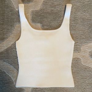 Aritzia Babaton Sculpt Knit Tank